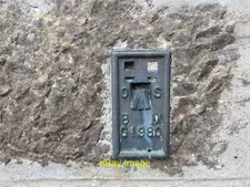 Photo 6x4 Ordnance Survey Flush Bracket G1980 Tongue/NC5956 This bracket c2021