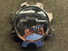 Genuine Oem Gm 9597789 Chevrolet Silverado 2500hd 3500hd Center Cap Chrome Genuine Oem Gm 9597789 Chevrolet Silverado 2500hd 3500hd Center Cap Chrome