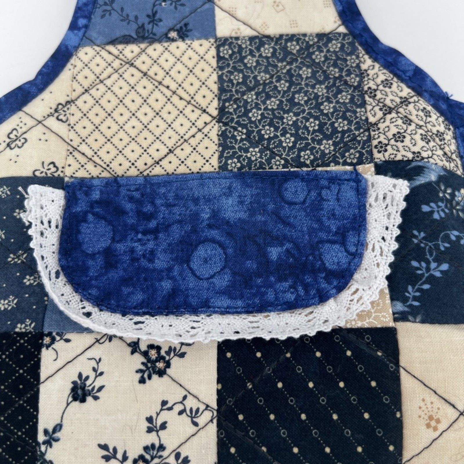Handmade Patchwork Apron Shaped Bag or Drink Carr… - image 3
