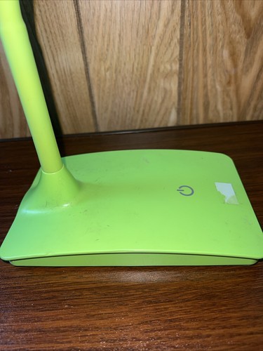 "Green" Ivy LED USB Desk Lamp by TW Lighting Tested Working No Cable!!! - 第 9/16 張圖片