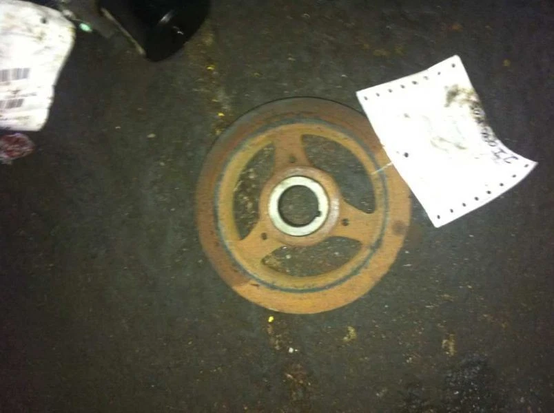 01 02 03 04 05 06 07 08 09 10 11 BALANCEADOR ARMÓNICO CORONA VICTORIA 4,6 LITROS Foto 2 de 4