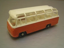 Matchbox Regular Wheels #68 Mercedes Coach made in England Mint Condition