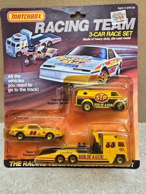 Matchbox STP ''Son of a Gun'' Racing Team Super Star 3-Car race set from 1985