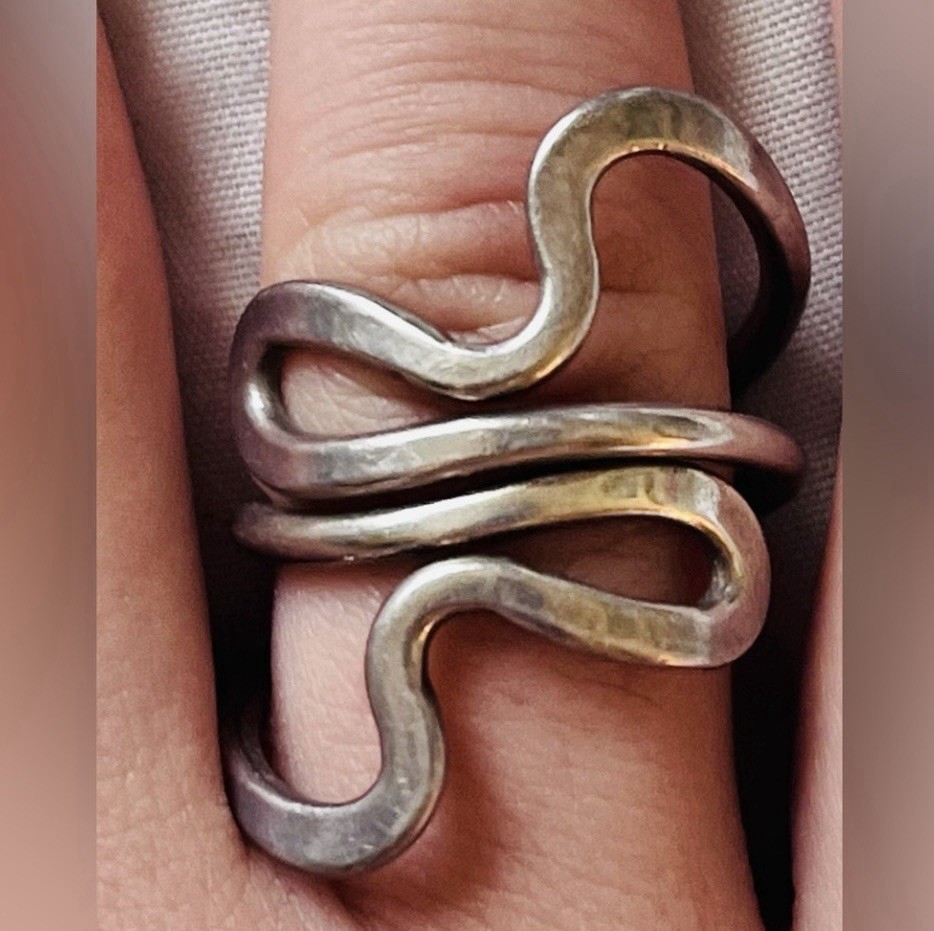 Silver Artesan Unique Handmade Ring - image 1