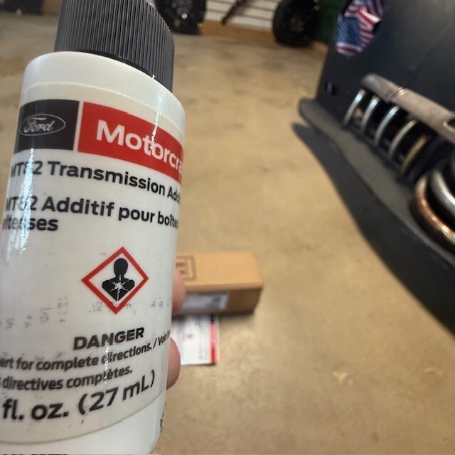 (1) OEM MOTORCRAFT MT82 TRANS OIL ADDITIVE XL18 MT-18 XL-18