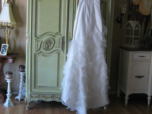 Mermaid/ Trumpet Wedding Dress Ivory Size 8 Organza Tulle Ruffled Skirt - Picture 8 of 12