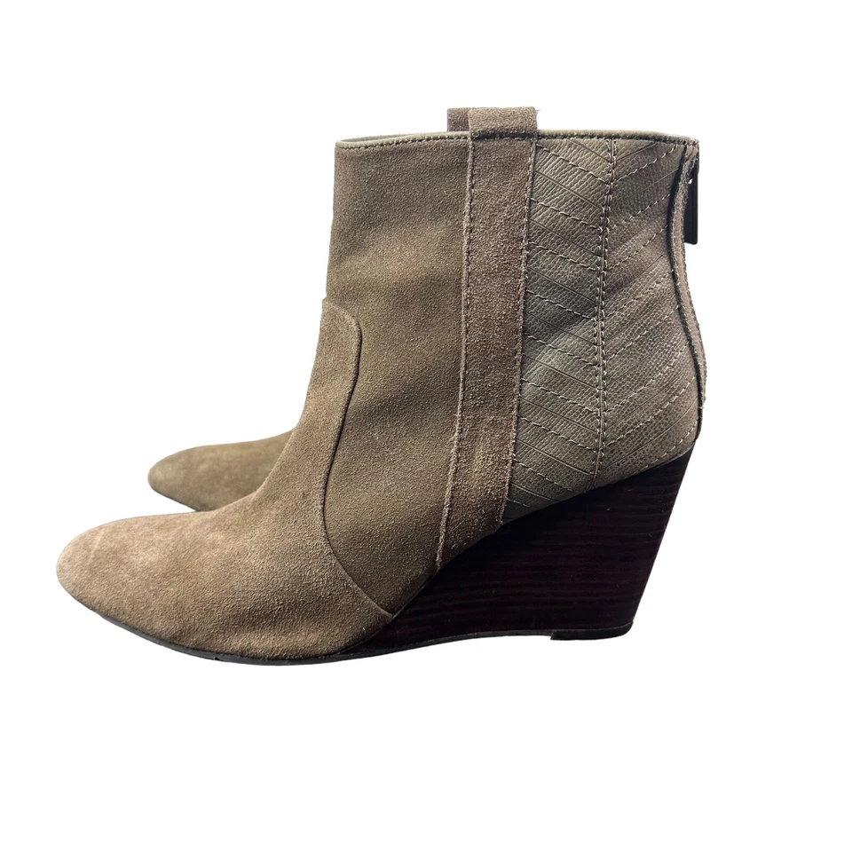 Dolce Vita Mujer Talla 9 Western Tobillo Trufa Cuña Tacón Cremallera Trasera Gamuza Bota Foto 2 de 4