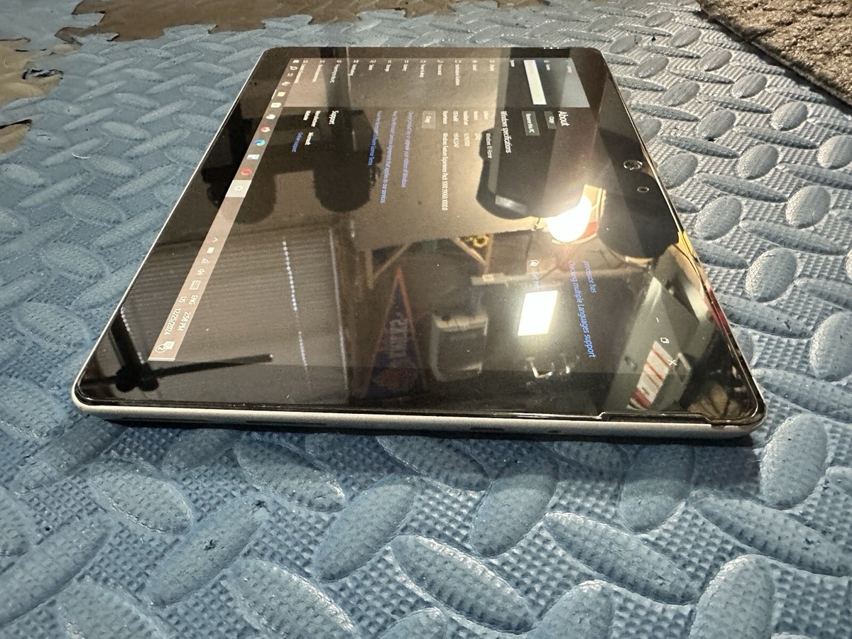 Surface Go（CPU 4415Y@1.60GHz） Microsoft Surface Go 11.5