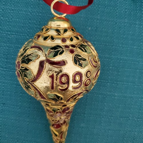 Dillards Trimmings 1998 CHRISTMAS CLOISONNÉ GOLD RED ORNAMENT FLOWERS 7” - Picture 2 of 5