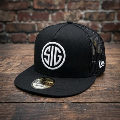 SIG Sauer Embroidered Trucker Hat Black Mesh Snapback Flat Bill Cap