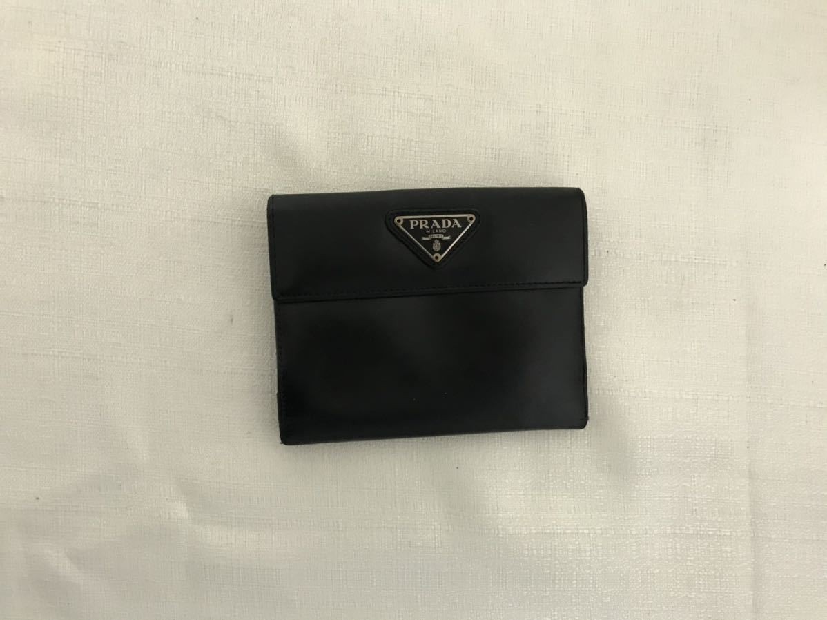Genuine Prada All Leather Bifold Wallet with Bill Compartment for Travel