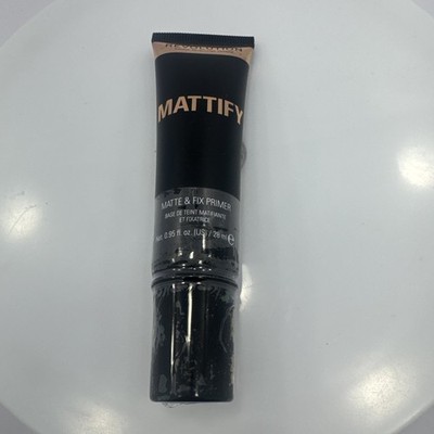 Makeup Revolution Mattify Matte and Fix Face Primer, Lightweight & Translucent F