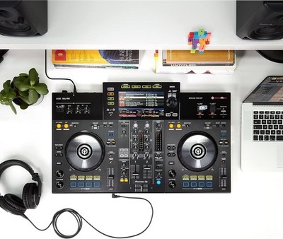 Pioneer DJ XDJ-RR All In One Digital DJ System with Rekordbox