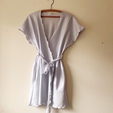 Vintage Miss Elaine Lavender Purple Robe Ruffle Edge Wrap Style Size S USA