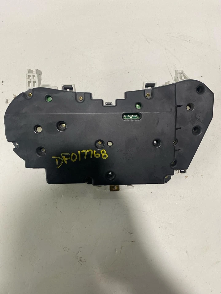 Used Speedometer Gauge fits: 2005 Toyota Matrix cluster MPH Grade C - Image 2 of 4