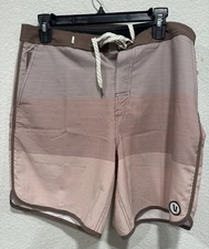 Vuori Cruise Boardshort Clove Wave Stripe