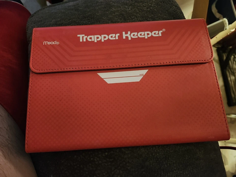 Mead Trapper Keeper Red Universal Case For 7" to 8" Tablets - Image 2 of 4
