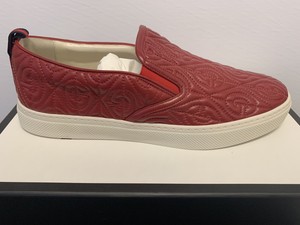 gucci signature slip on sneaker