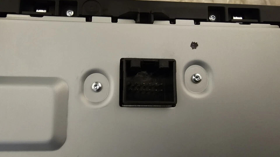 Picture 4 of 5