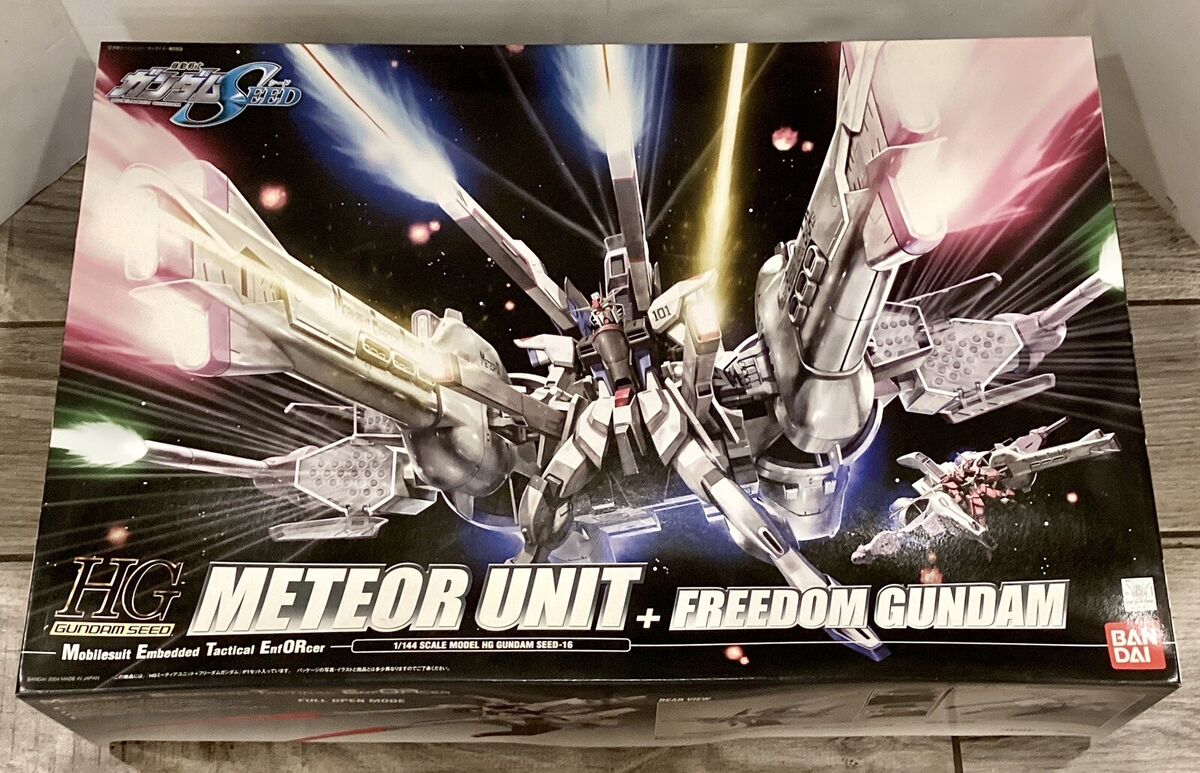 Bandai 1/144 HG #16 Meteor Unit + Freedom Gundam Bandai 1/144 HG #16 Meteor Unit + Freedom Gundam