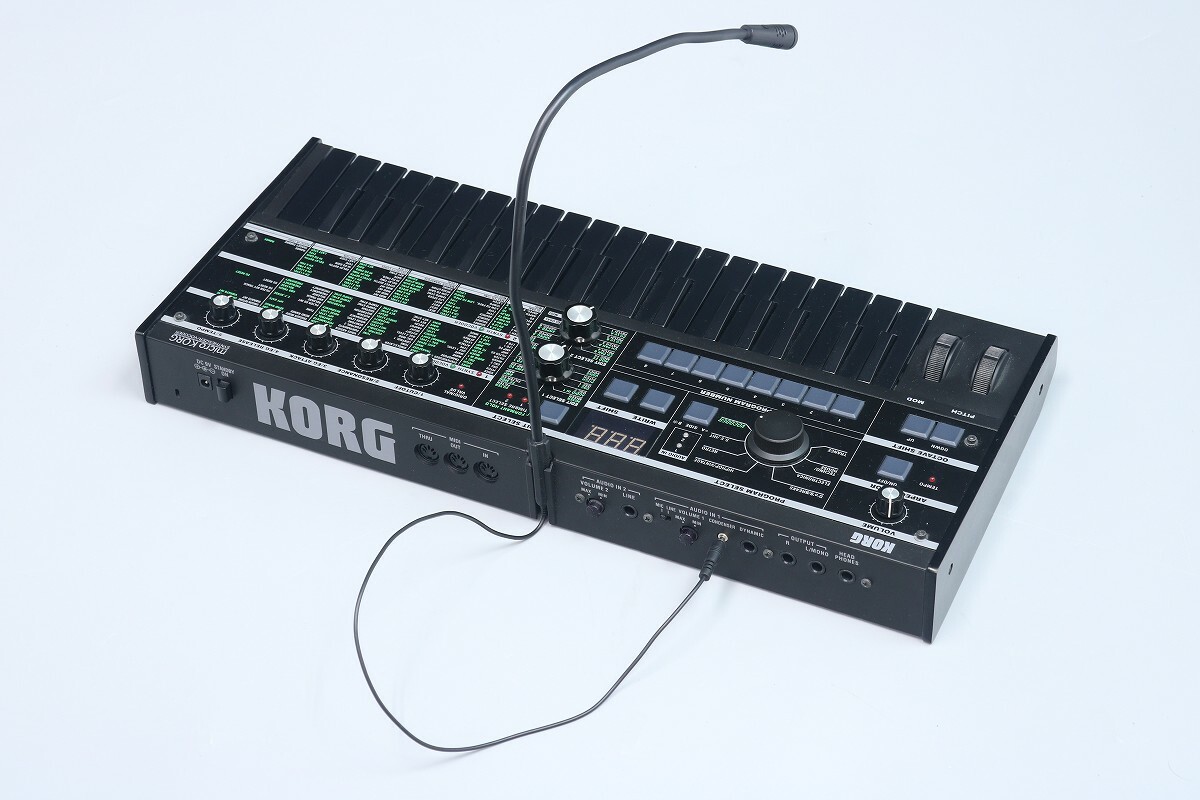 鍵盤楽器 KORG MICROKORG Black KORG microKORG 2 Keyboard Synthesizer & Vocoder Limited