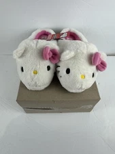 Hello Kitty - Women’s/Girl’s Slippers - Size 7/8 - White/Pink - New with Tags