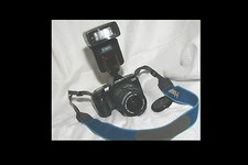 Minolta Dynax 3000 i + Aufsteckblitz / für Sammler siehe Beschreibung