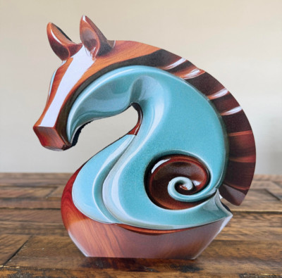 NEW 2D 8'' Blue+Brown Horse Head Bust Color Accents Laminated Wood Figurine 8x7x1