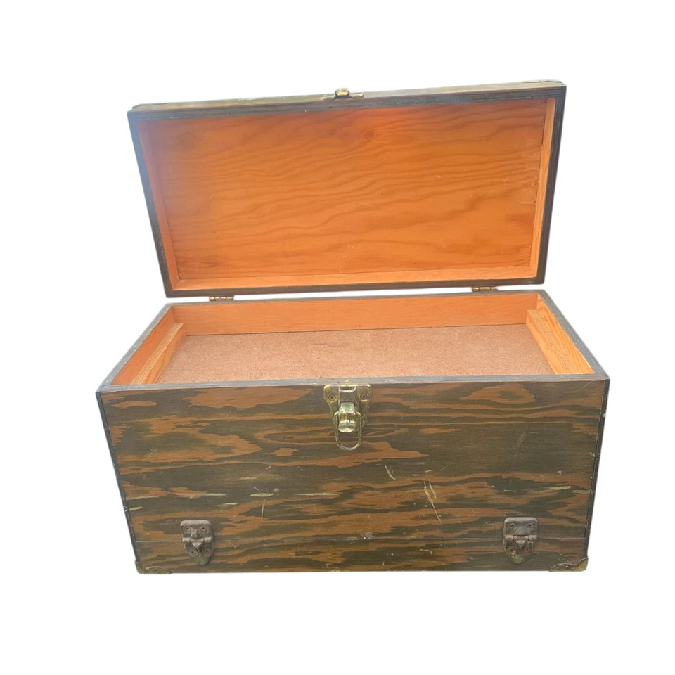 Caja de herramientas de almacenamiento de aparejos de madera vintage Penguin President Series / Pit Box Foto 3 de 4