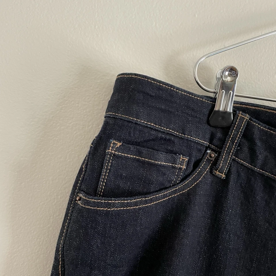 Old Navy Women Plus 26 LONG Mid-Rise Secret-Slim Pockets Boot-Cut Jeans NWT - Image 4 of 4