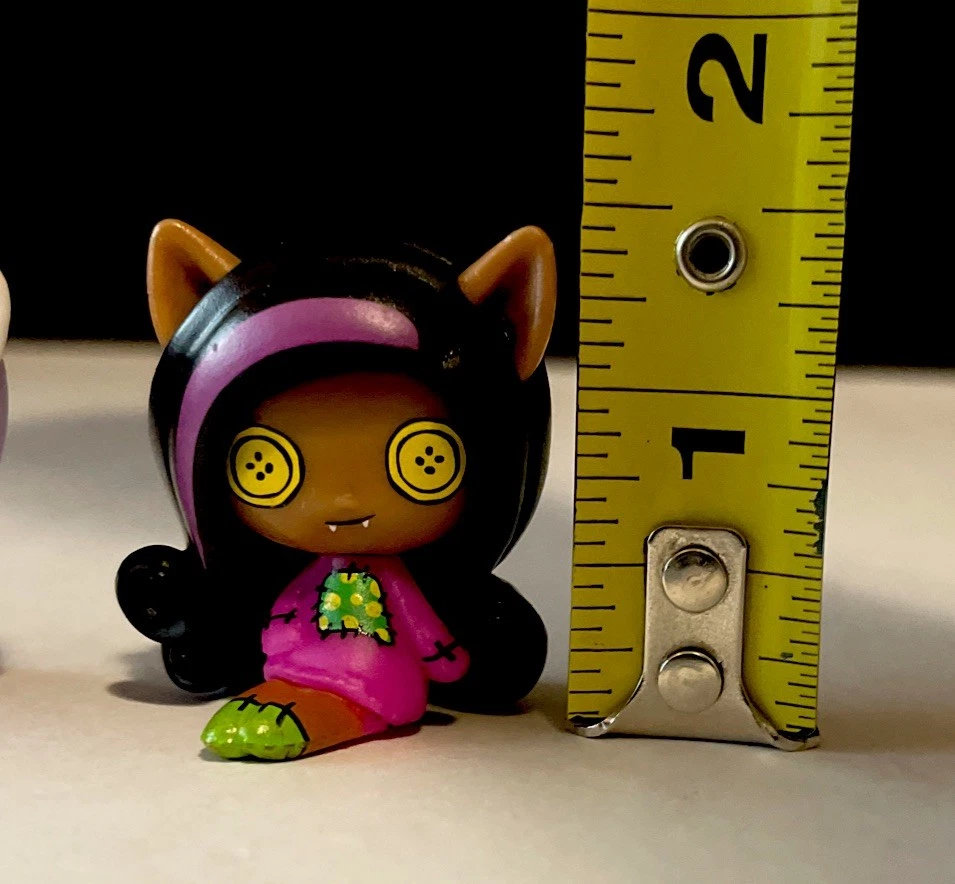 Figuras Mattel Monster High Minis Catrine DeMew ~ Cleo de Nile y Clawdeen Wolf Foto 3 de 4