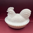 Vintage Westmoreland Milk Glass Hen On Nest