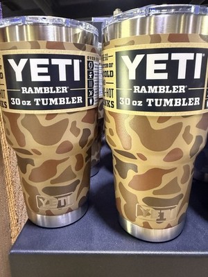 YETI 30 OZ TUMBLER WETLANDS CAMO NWT