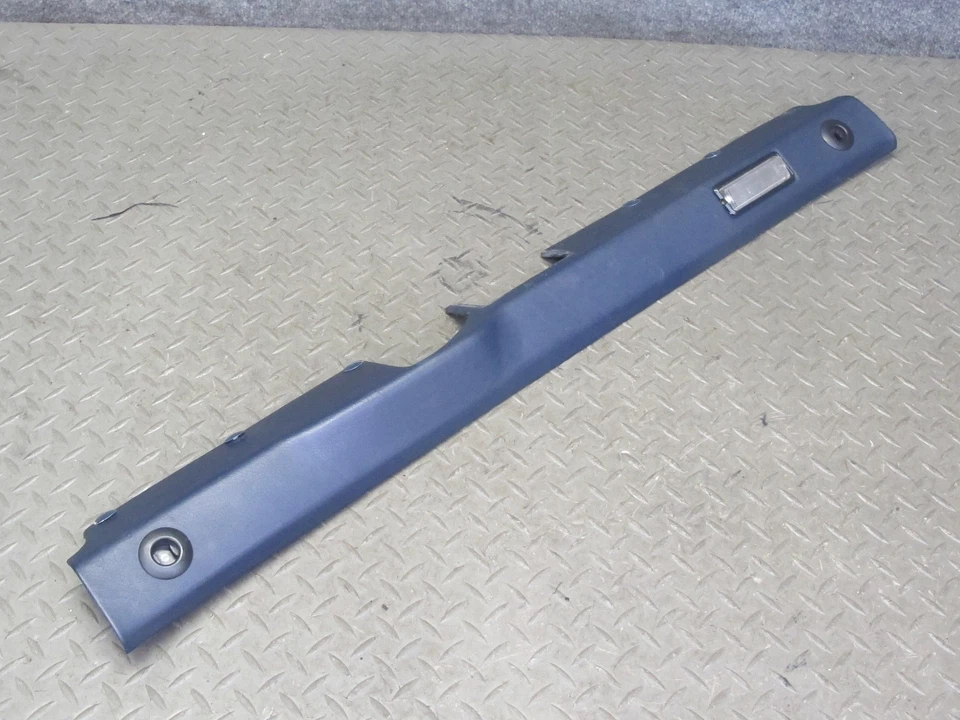 PORSCHE 928 S 1984-1986 MALETERO TRASERO ESCOTILLA PORTÓN TRASERO EMBELLECEDOR CUBIERTA PANEL CONJUNTO AZUL Foto 3 de 4