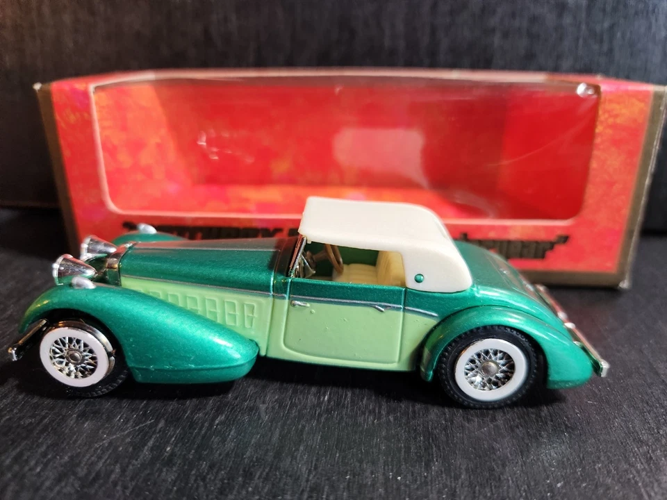 MATCHBOX MODELS OF YESTERYEAR Y-17  1938 HISPANO SUIZA ROADSTER GREEN 1973 NIB - Image 2 of 4