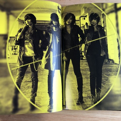 T-ARA Cry Cry & Lovey-Dovey Music Video Collection JAPAN Blu-ray + Photobook - Picture 7 of 12