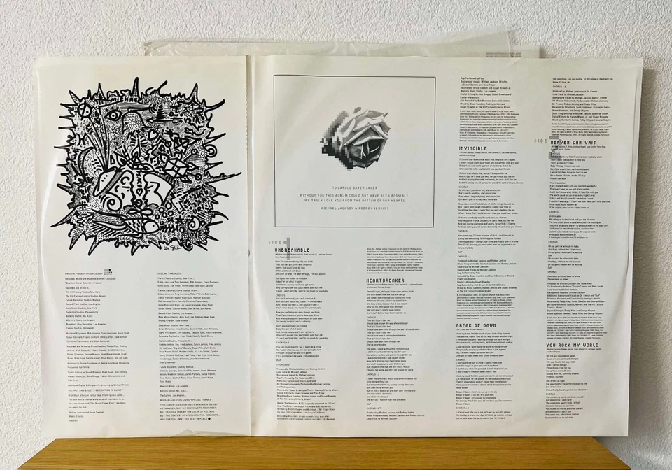 Michael Jackson / Invincible 2001 US ORIGINAL Vinyl 2LP Notorious B.I.G. MJ - Image 3 of 4