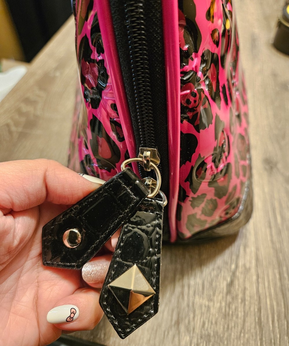 Authentic Rare Loungefly Embossed Hot Pink Leopard Skull Purse w