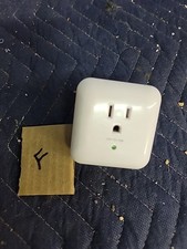 1 Outlet Surge Protector with End of Service Alarm, 900 Joules, White