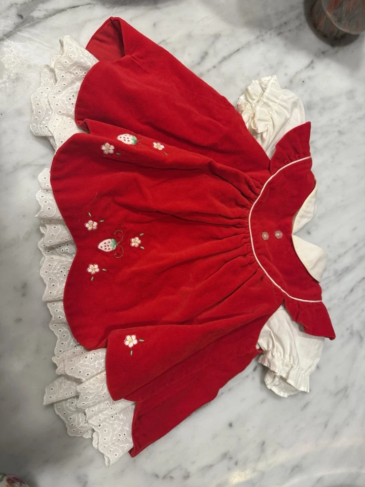 Vintage Baby Girl Dress 3–6 Red Velour White Eyelet Lace Holiday Dress - Image 2 of 4