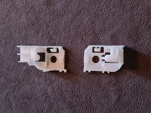 BEKO DHX83420W KONDENSATOR WÄSCHETROCKNER FILTER ABDECKUNG SCHARNIERE