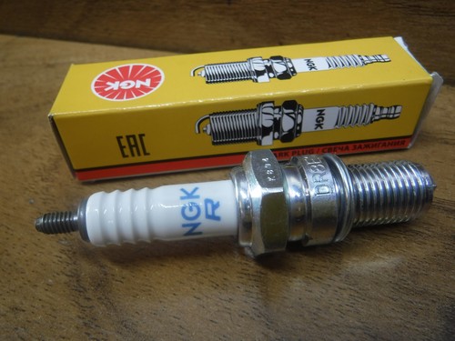 85-87 HONDA FOURTRAX 250 SPARK PLUG DR8ES-L NGK DR8ESL FAST FREE SHIPPING TRX250 - Picture 4 of 12