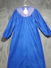 Vintage Velour MuMu Nightgown Blue Embroidered Private Treasures Avon Size M/L