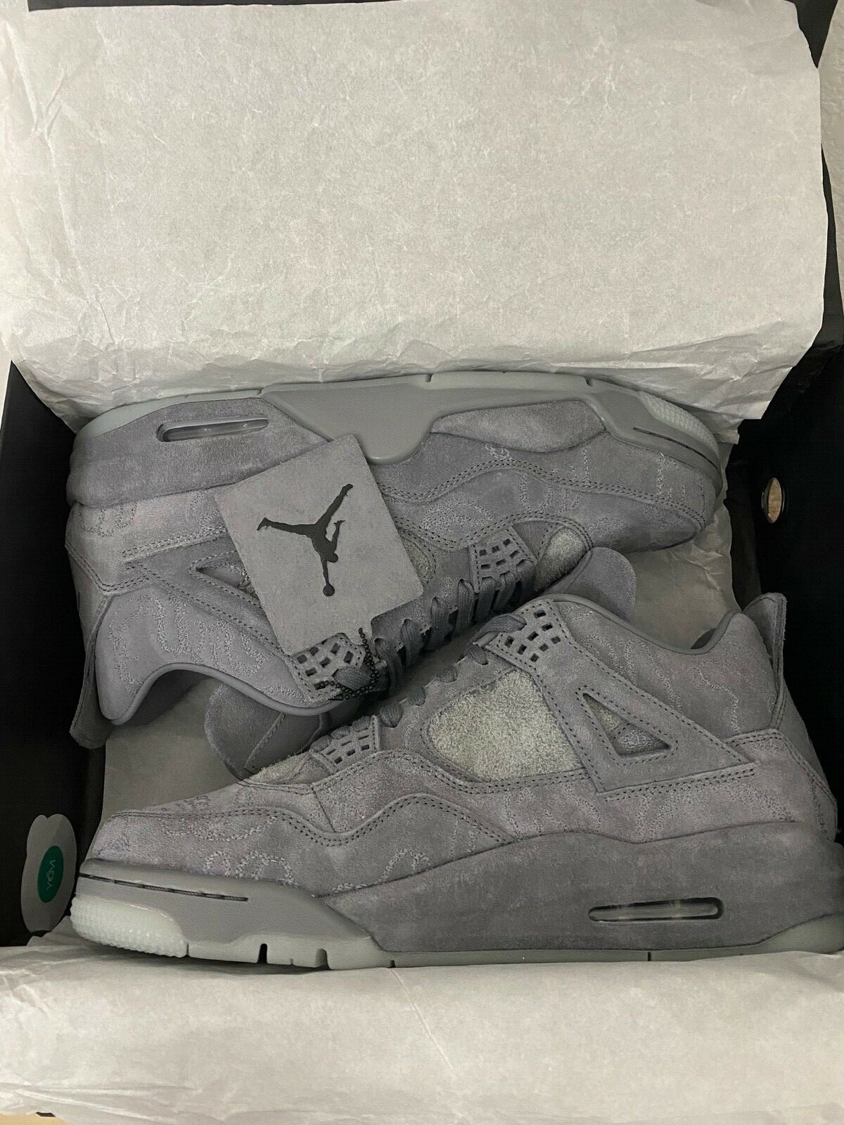 nike kaws grey