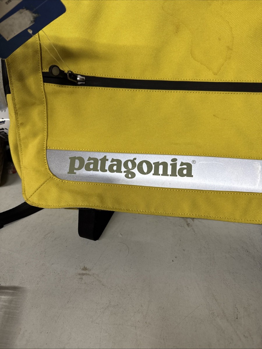 Patagonia Critical Mass Messenger Bag Large Capacity Yellow Read