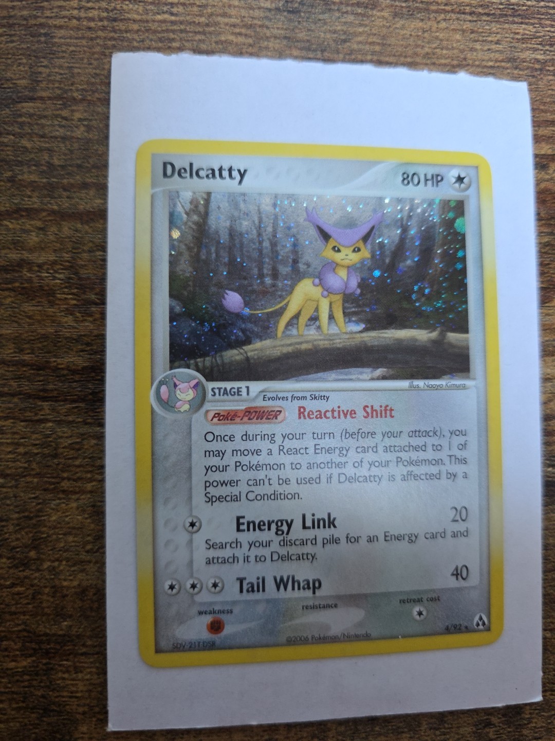 Pokémon TCG Delcatty EX Legend Maker Holo Card 4/92 Near Mint Condition 2 Swirls