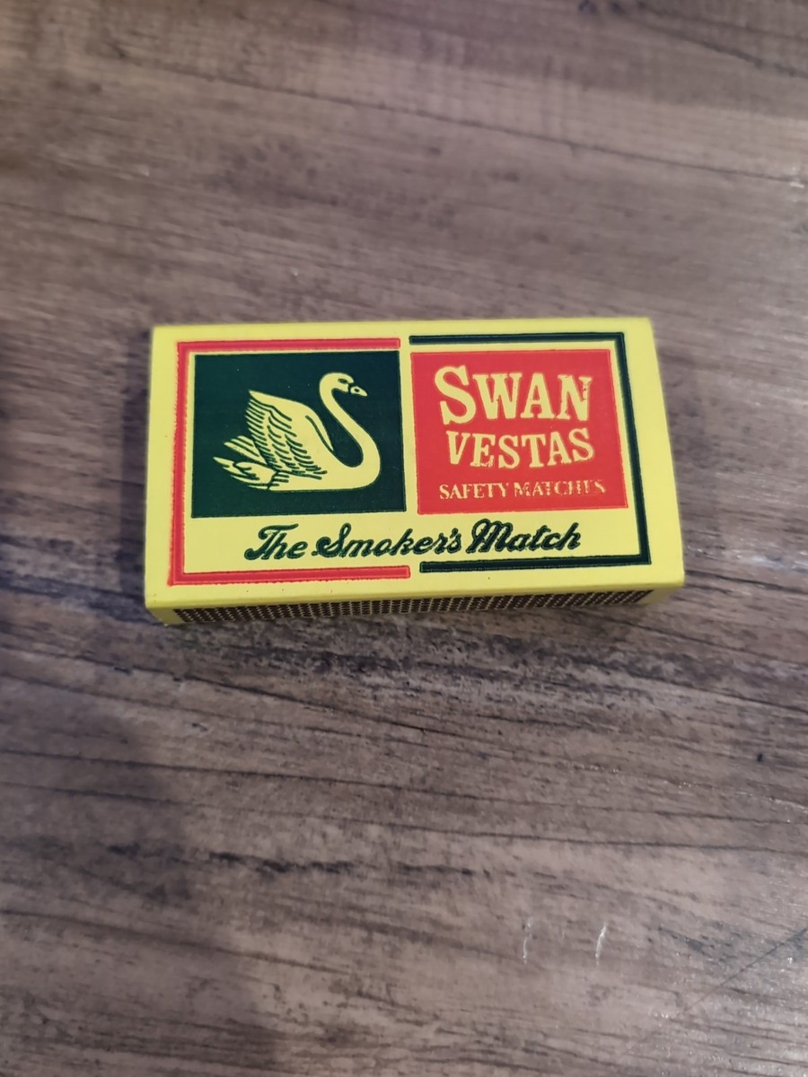 Vintage Swan Vestas Safety Matches Unstruck Matchbox England