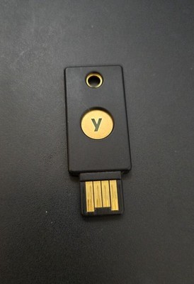 Yubico  YubiKey 4 - Two Factor Authentication (2FA) USB Security Key
