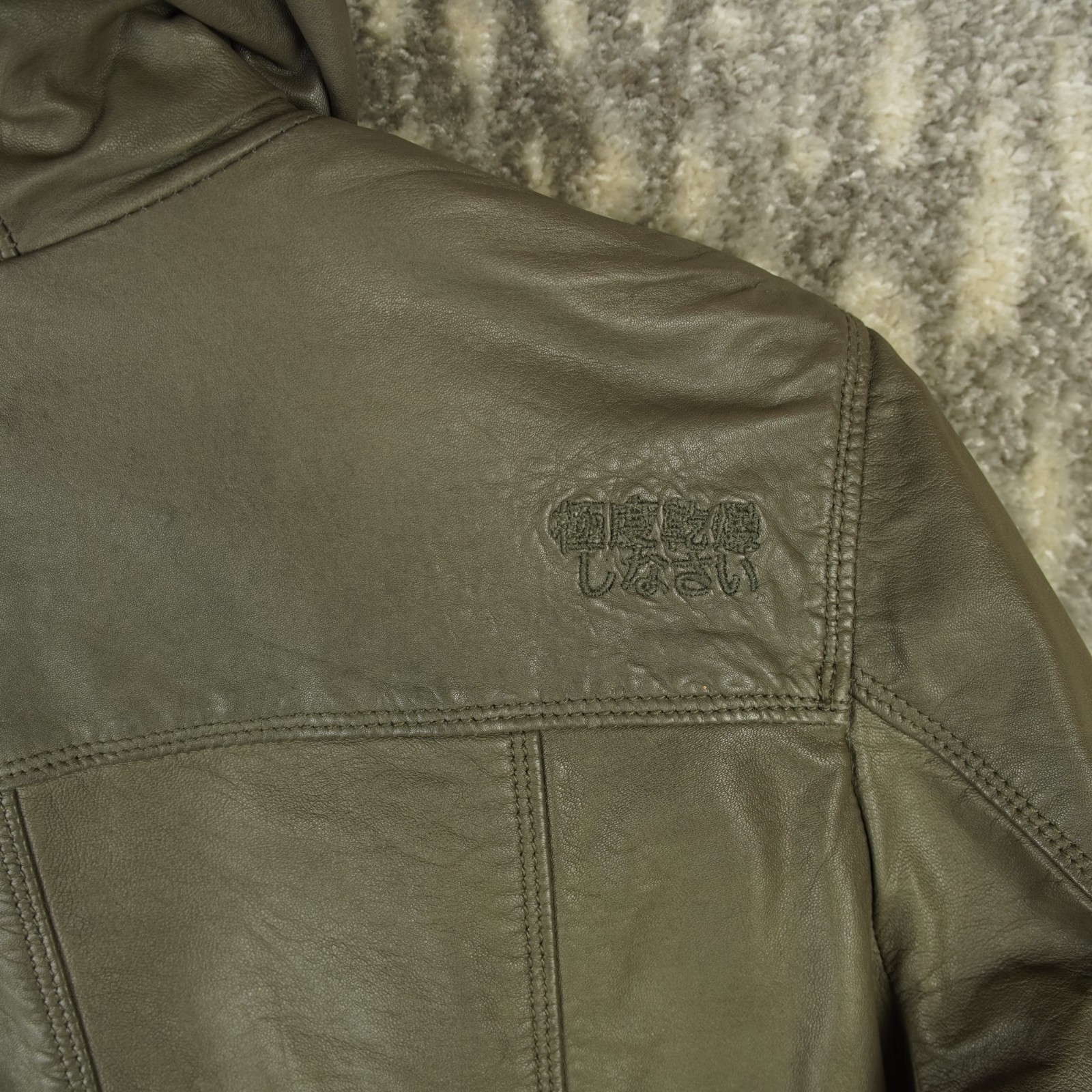Superdry Hooded Leather Bomber Jacket Womens Size Large Green Multi-Pockets EUC image 9