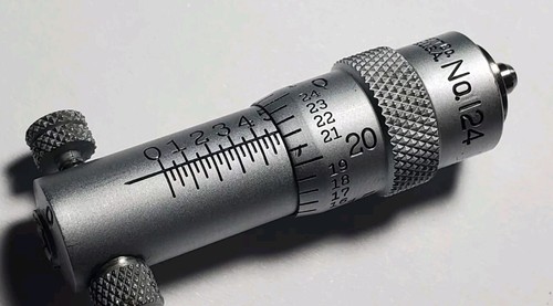 Starrett No. 124 Inside Micrometer 2" - 8" (1 rod & 1/2" adapter missing) - Picture 8 of 12